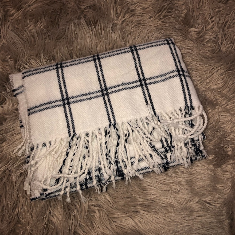 White & Blue Scarf